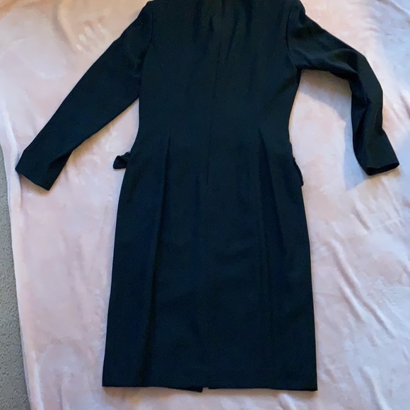 Almost new Gillian black coat-style dress with lace at neckline/pockets, size 6. - Picture 6 of 6